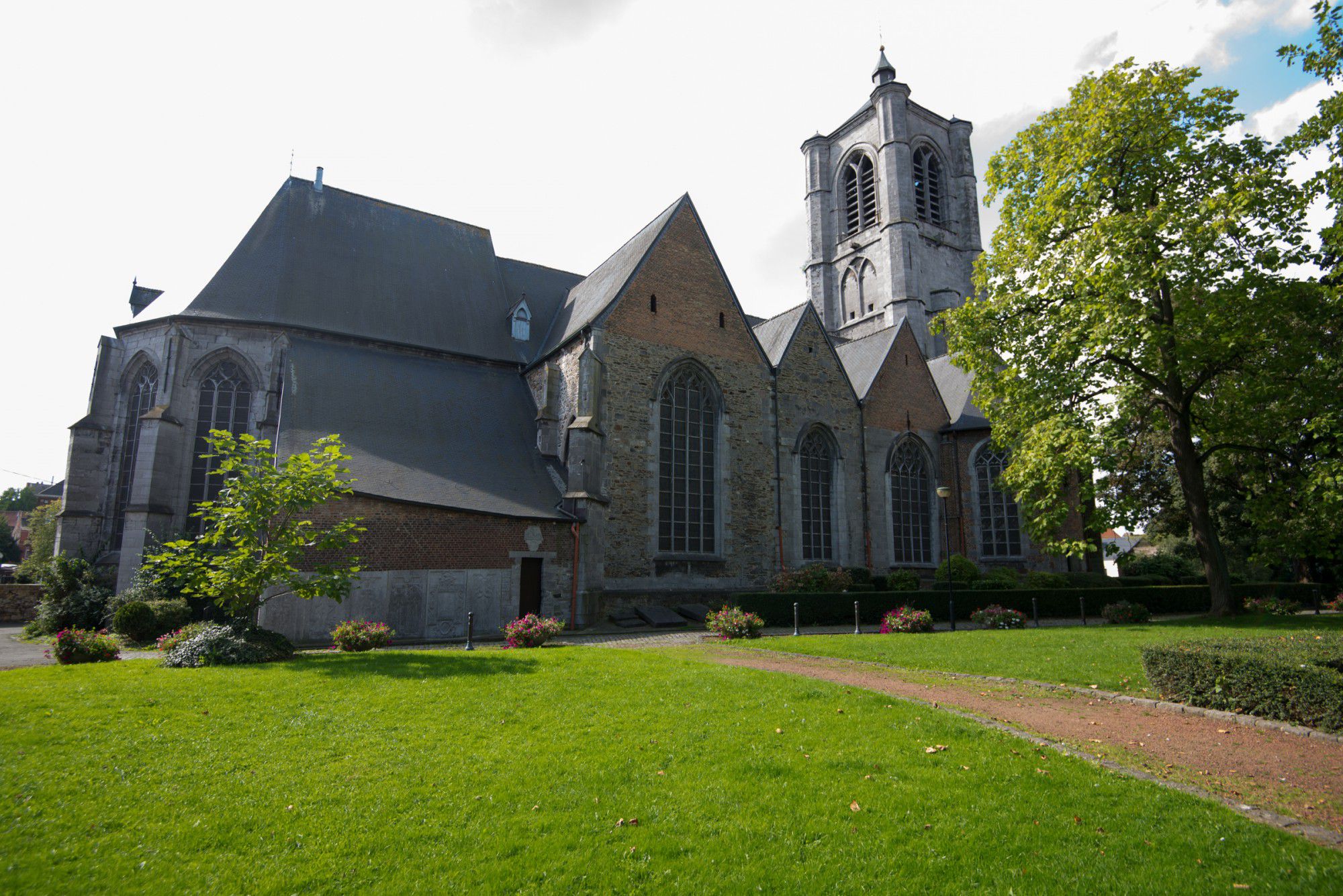 Eglise Saint-Géry à Braine-le-Comte - Découvrez Cet édifice Ouvert Et ...